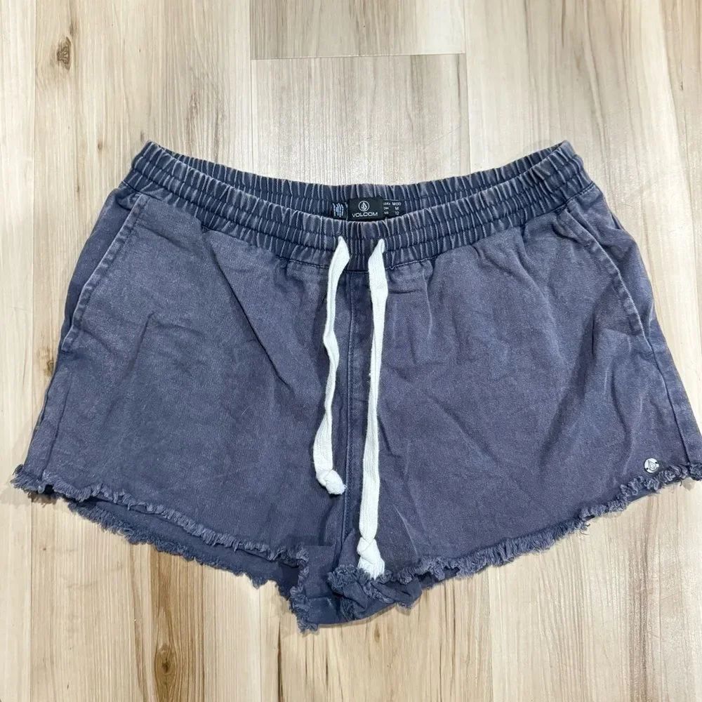 Volcom Grey Cutoff Stretch Shorts Women’s Medium